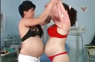 XXX Pencinta sensasi gelap mama sedarah berkulit gelap