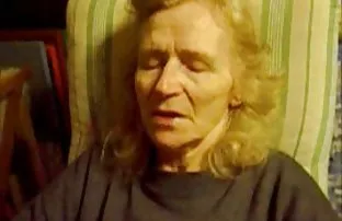 XXX Bermain voli atau tempat cerita sex sedarah dengan nenek di mana Anda bisa merayu seorang gadis