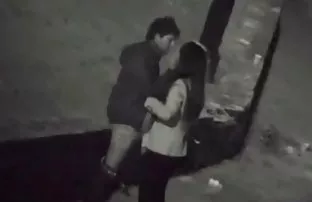 XXX Perawat berair bekerja sebagai pelacur di malam cerita sek sedarah di kampung hari