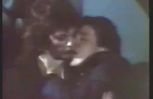 XXX Anak muda cerita mesum selingkuh sedarah dan wanita dewasa