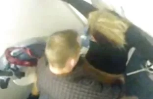 XXX Ibu rumah tangga pirang daftar cerita seks sedarah dan brunette dicambuk