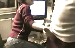 XXX Rambut pirang cerita sexk sedarah digoda oleh tukang pijat