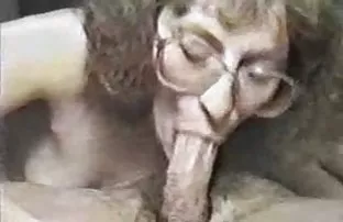 XXX Pilihan cerita sedarah mama blowjob dari Jerman