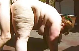 XXX Pelacur cerita hubungan seks sedarah menyukai ukuran besar di celah-celahnya