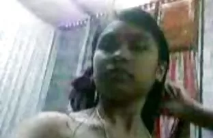 XXX Empat shmara bersaing dalam cerita sek sdarah seks di webcam